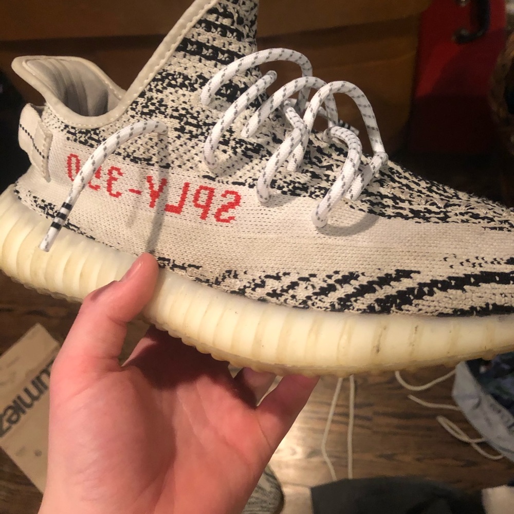 Yeezy 350 size 9